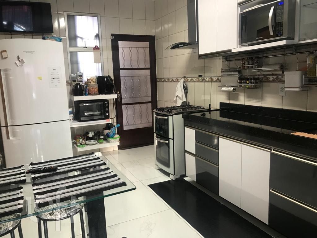 Casa à venda com 3 quartos, 151m² - Foto 9