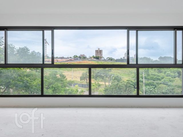Apartamento com 115m², 3 dormitórios, 3 suítes, 2 vagas, Petrópolis em Porto Alegre