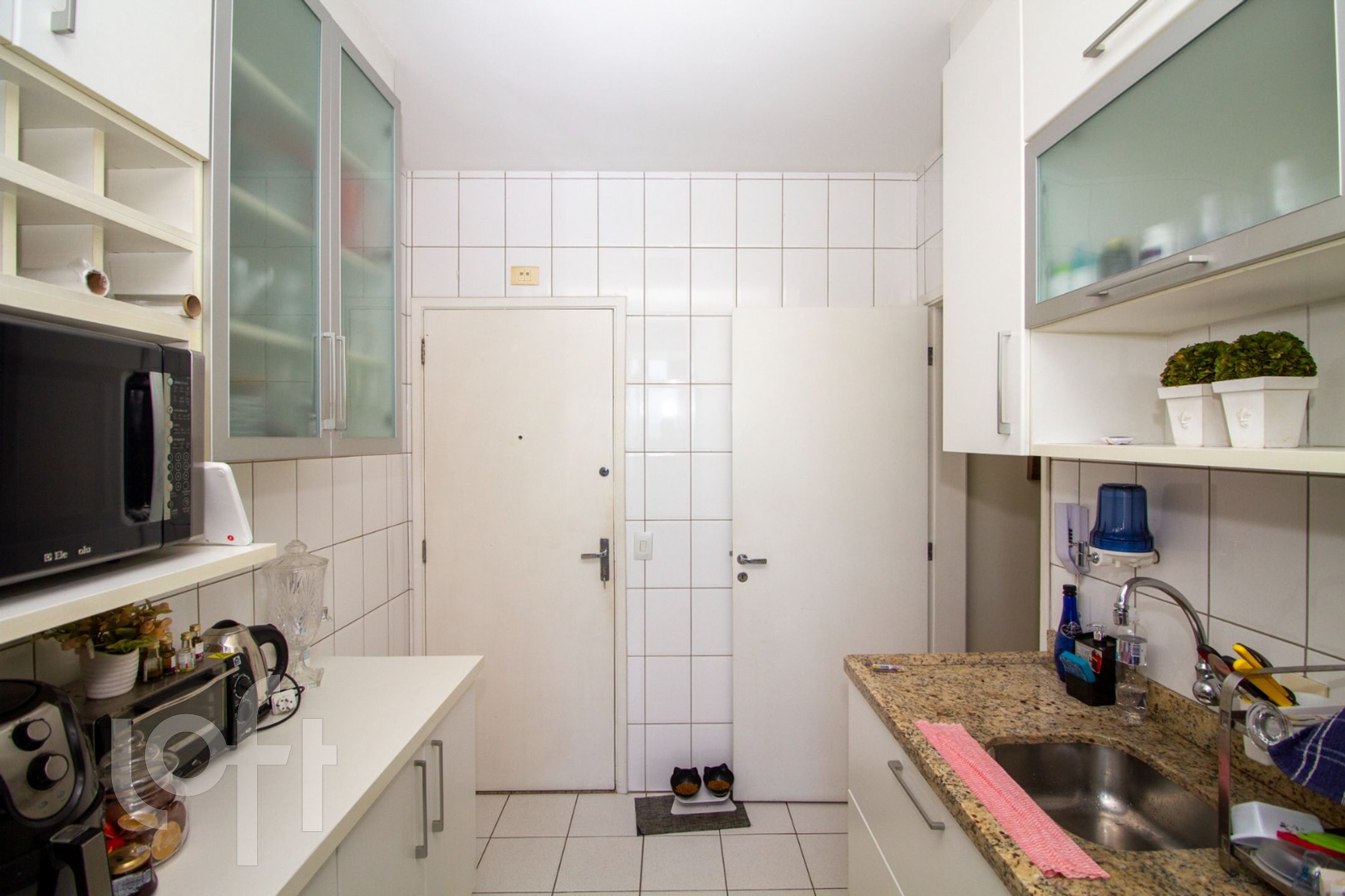 Apartamento à venda com 3 quartos, 84m² - Foto 12