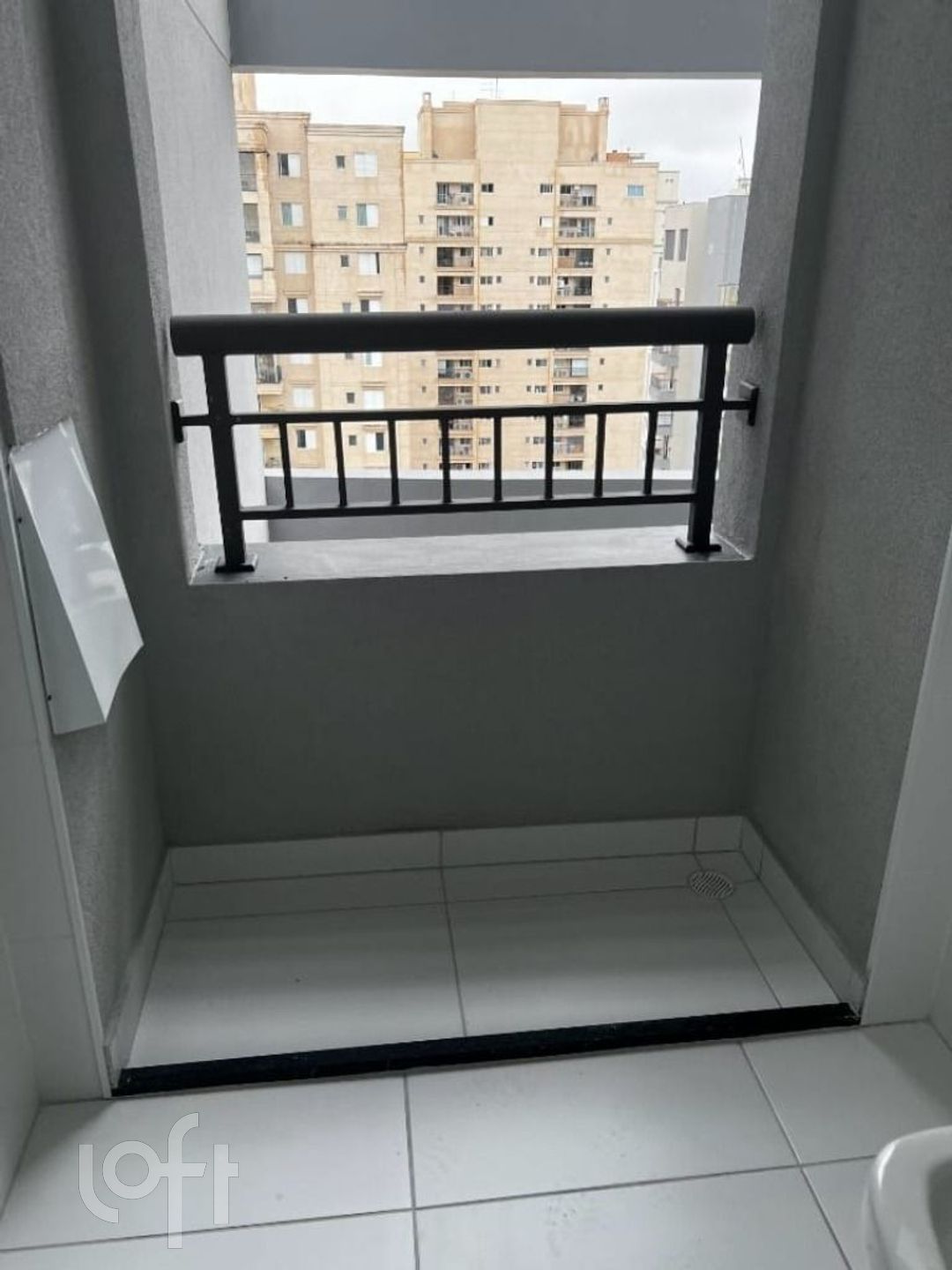 Apartamento à venda com 2 quartos, 81m² - Foto 25