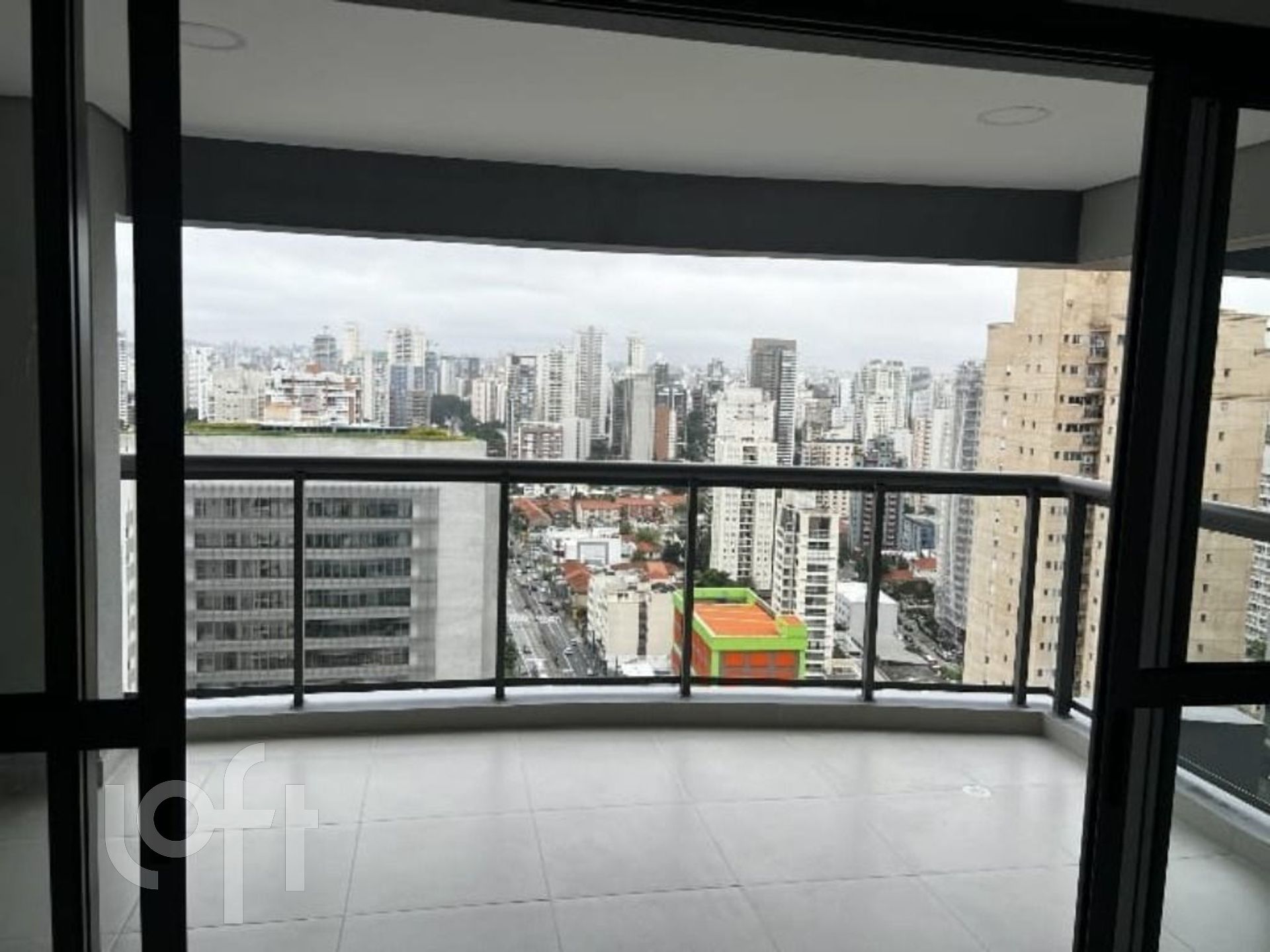 Apartamento à venda com 2 quartos, 81m² - Foto 31