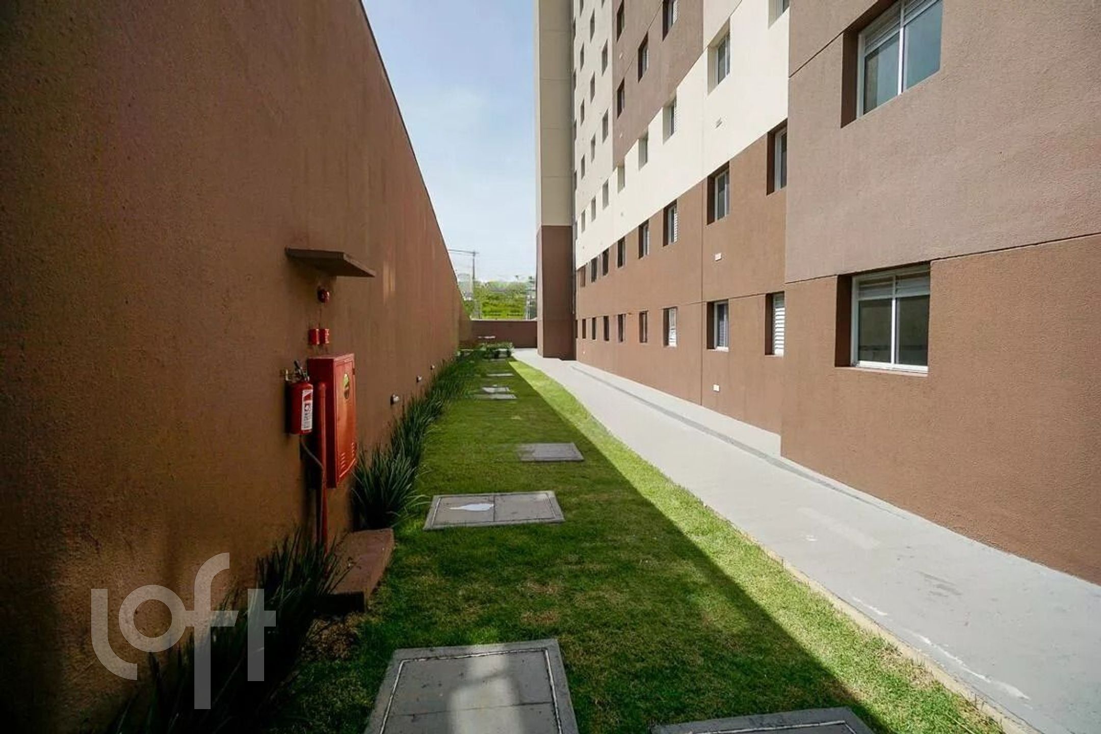 Apartamento à venda com 2 quartos, 40m² - Foto 20