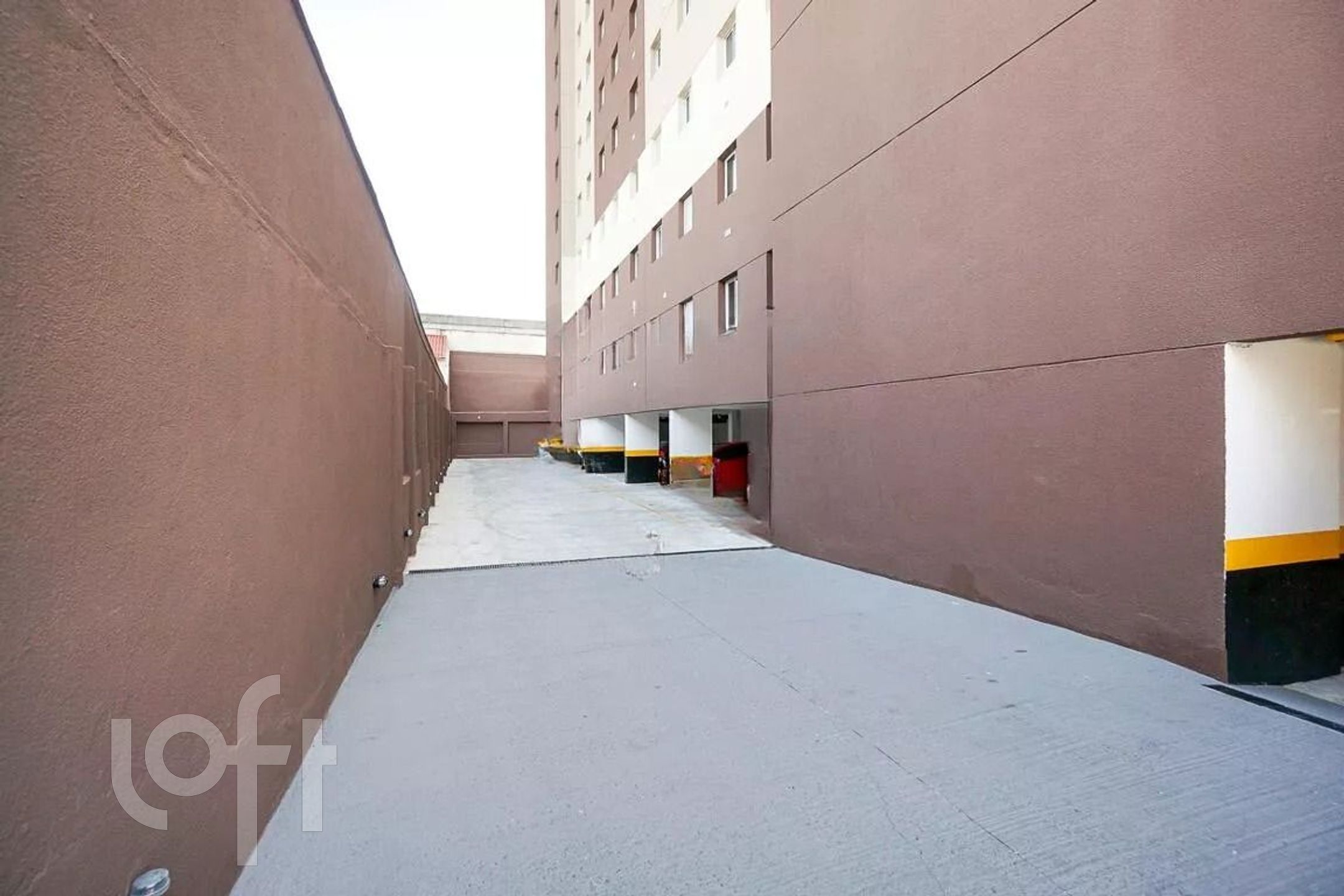 Apartamento à venda com 2 quartos, 40m² - Foto 19