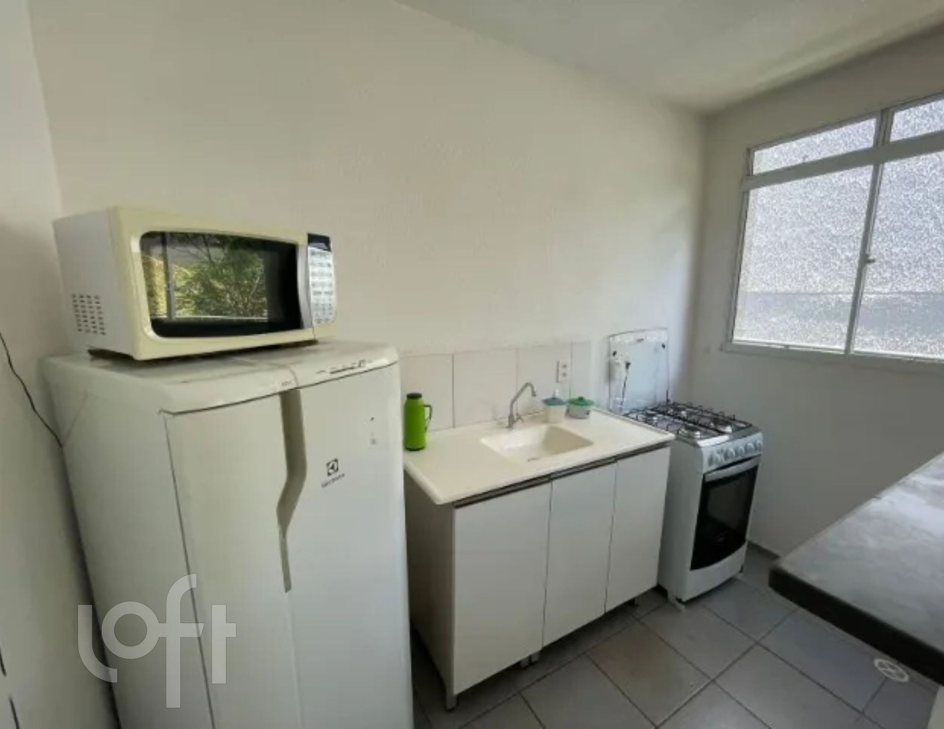 Apartamento à venda com 2 quartos, 39m² - Foto 20