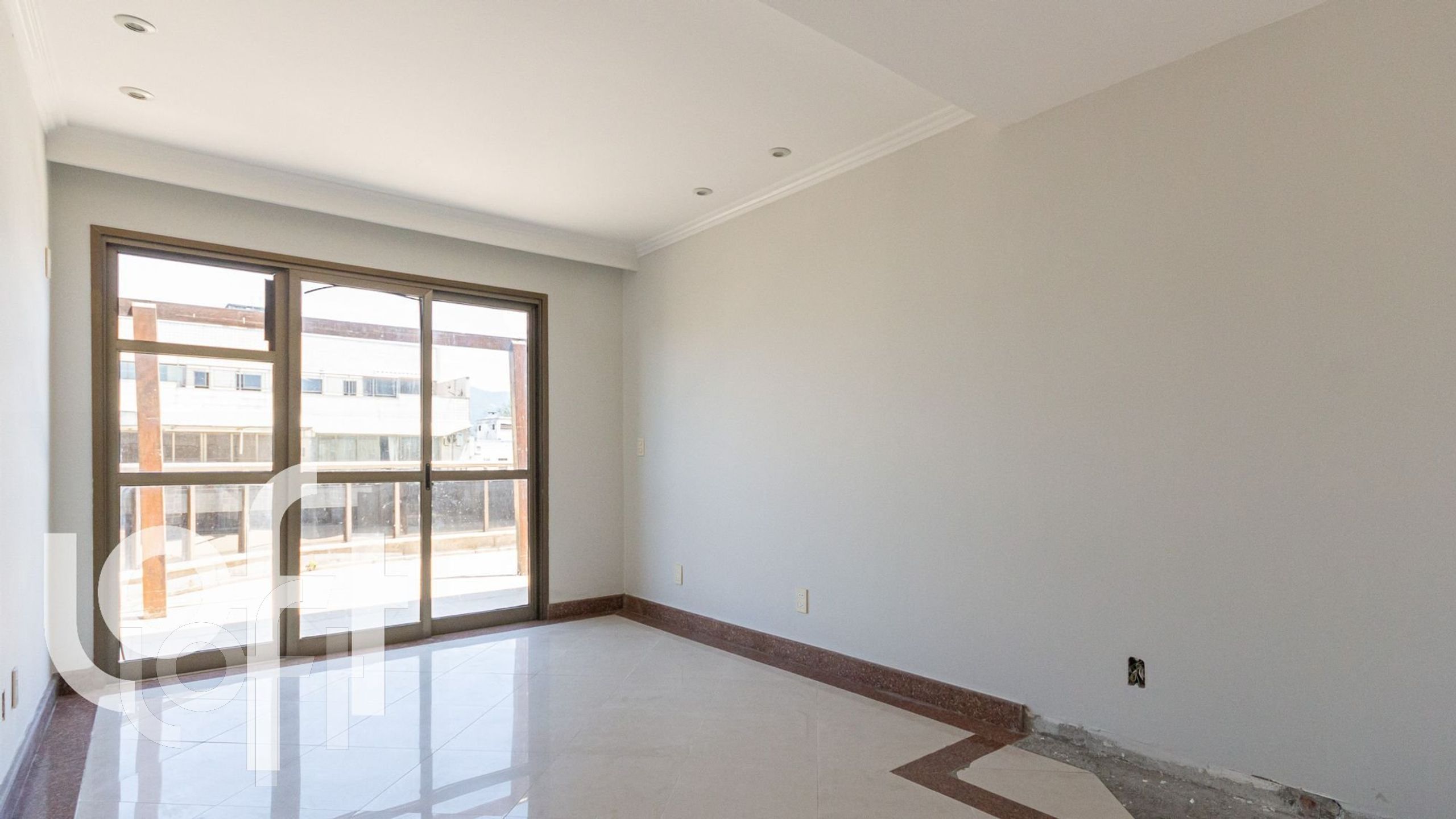 Apartamento à venda com 5 quartos, 410m² - Foto 16