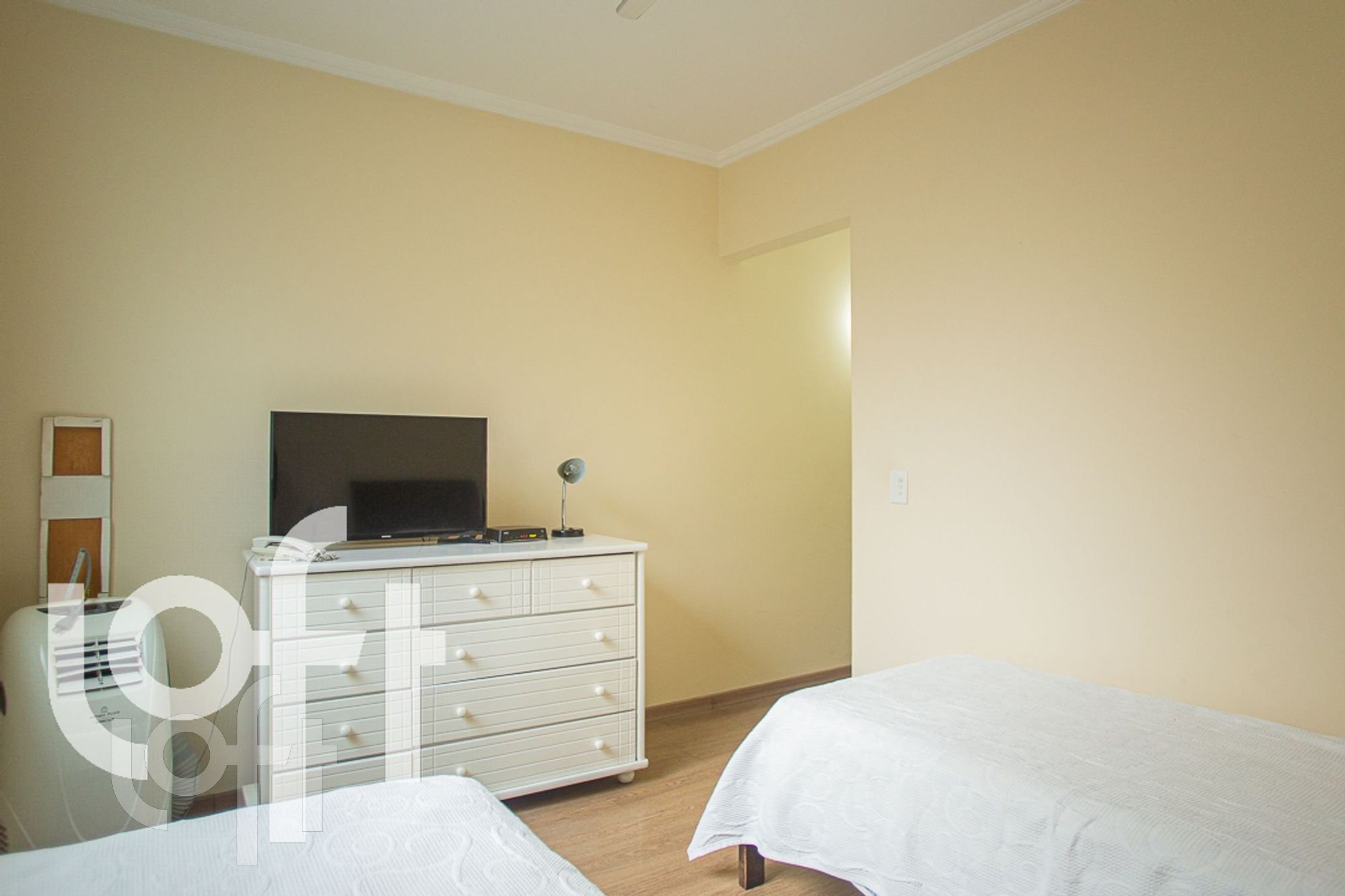 Apartamento à venda com 3 quartos, 135m² - Foto 5