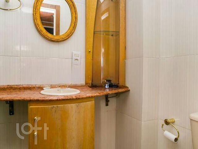 Apartamento com 136m², 3 dormitórios, 1 suíte, 2 vagas, Jardim Europa em Porto Alegre