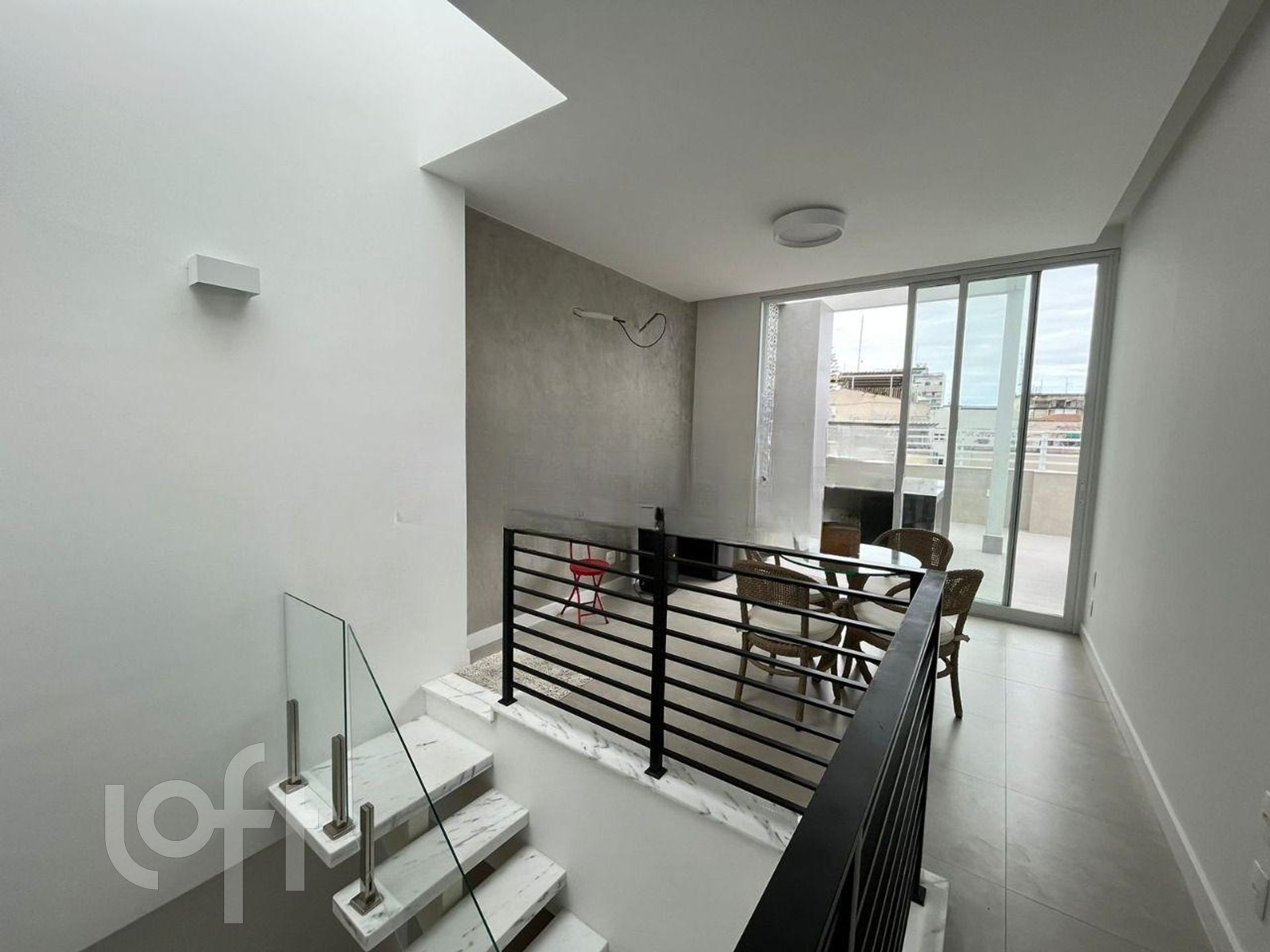 Apartamento à venda com 3 quartos, 232m² - Foto 30