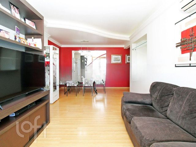 Apartamento com 90m², 3 dormitórios, 1 suíte, 2 vagas, Santana em Porto Alegre