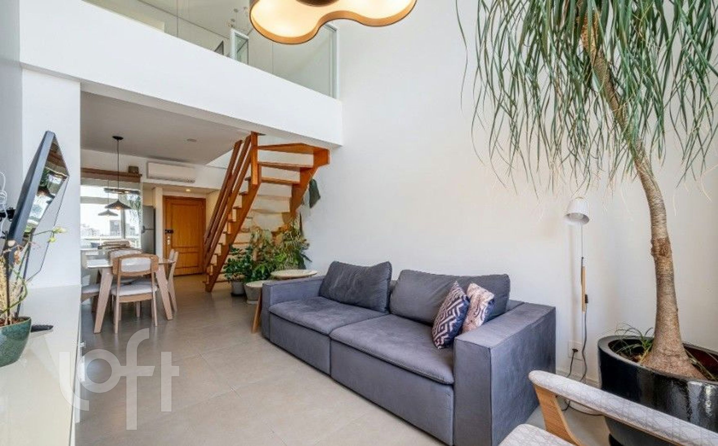 Apartamento com 104m², 2 dormitórios, 2 suítes, 2 vagas, Rio Branco em Porto Alegre