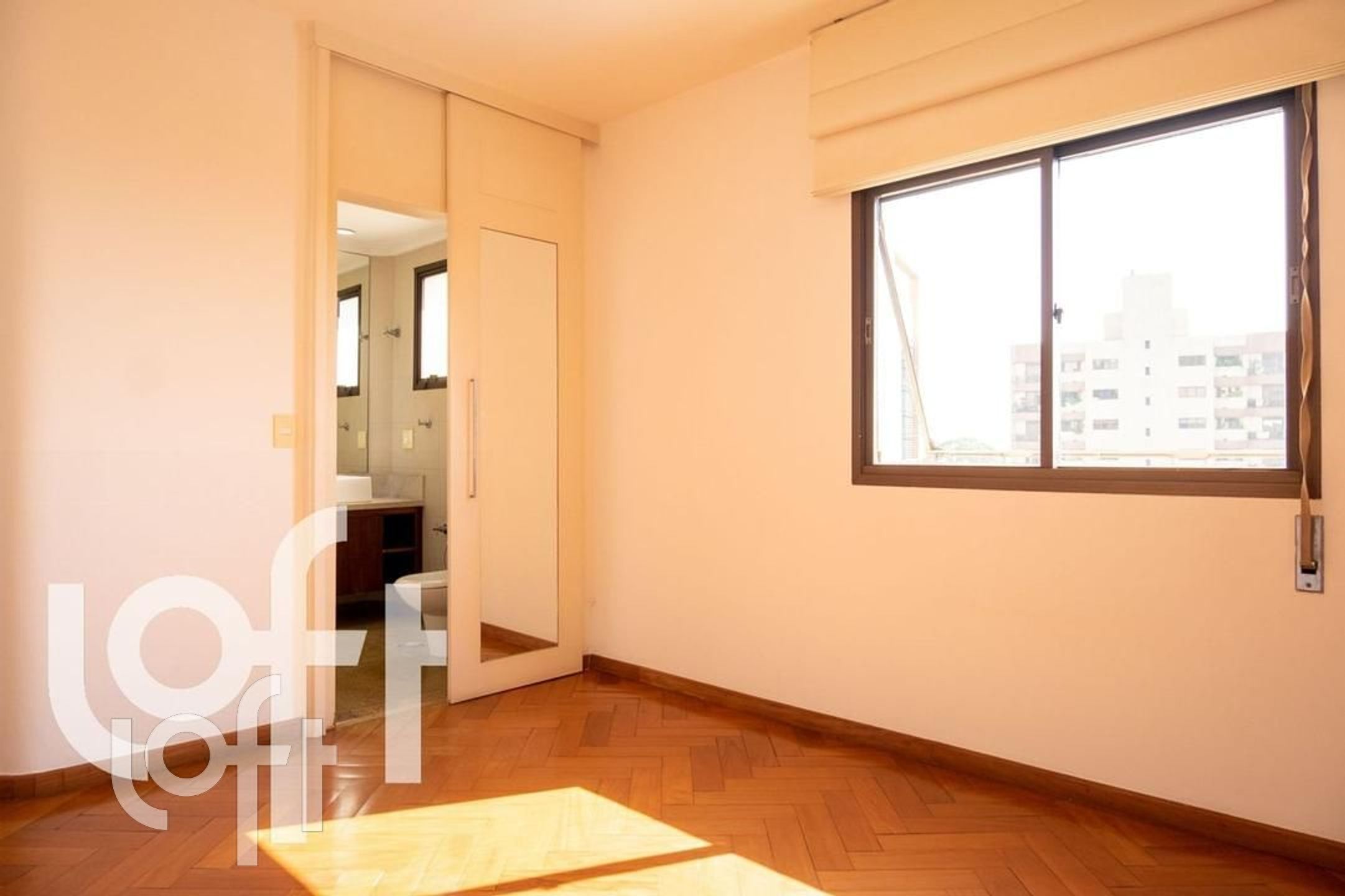 Apartamento à venda com 4 quartos, 163m² - Foto 5