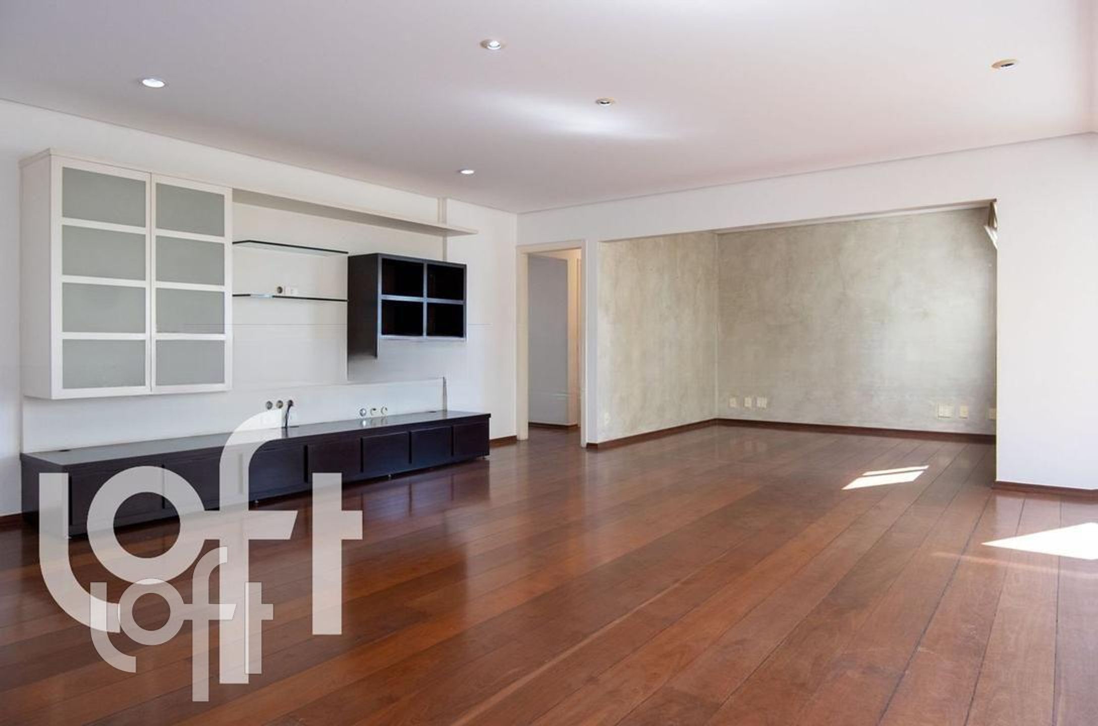 Apartamento à venda com 4 quartos, 163m² - Foto 2