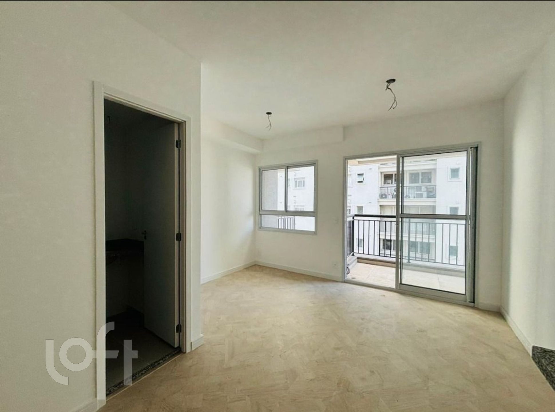 Apartamento à venda com 1 quarto, 27m² - Foto 1