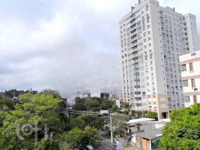 Apartamento com 174m², 3 dormitórios, 1 suíte, 2 vagas, Petrópolis em Porto Alegre