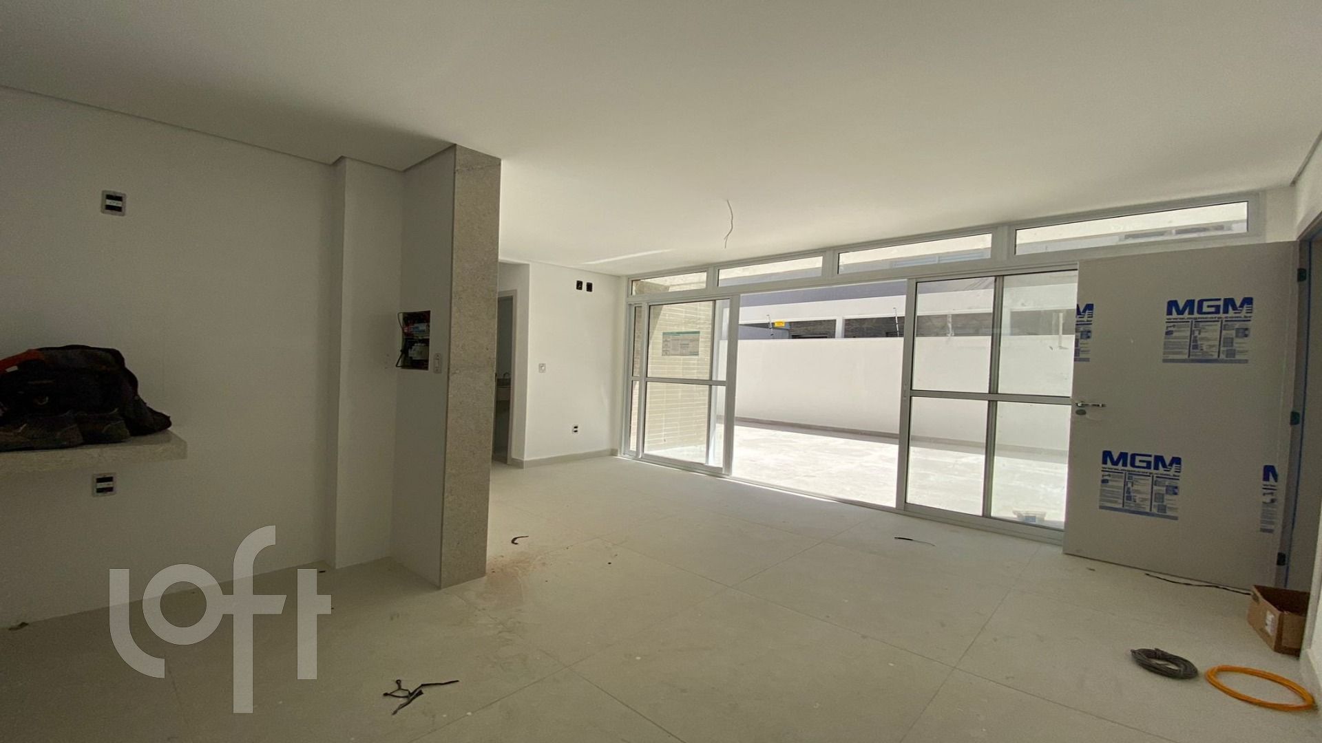 Apartamento à venda com 3 quartos, 60m² - Foto 20