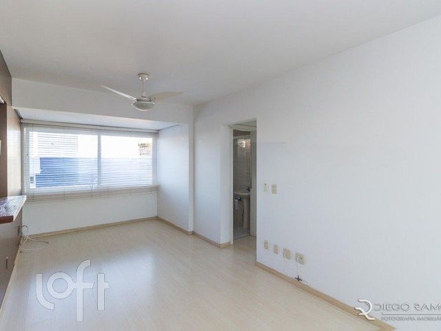 Apartamento com 58m², 2 dormitórios, 1 suíte, 1 vaga, Chácara das Pedras em Porto Alegre