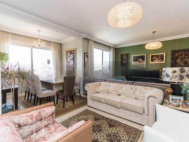 Apartamento com 127m², 3 dormitórios, 1 suíte, 1 vaga, Bela Vista em Porto Alegre