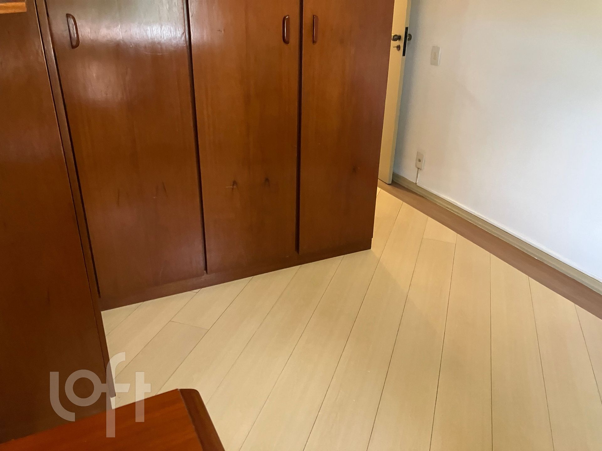 Apartamento à venda com 3 quartos, 99m² - Foto 3