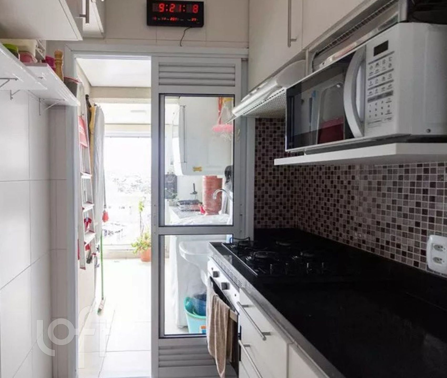 Apartamento à venda com 3 quartos, 70m² - Foto 18