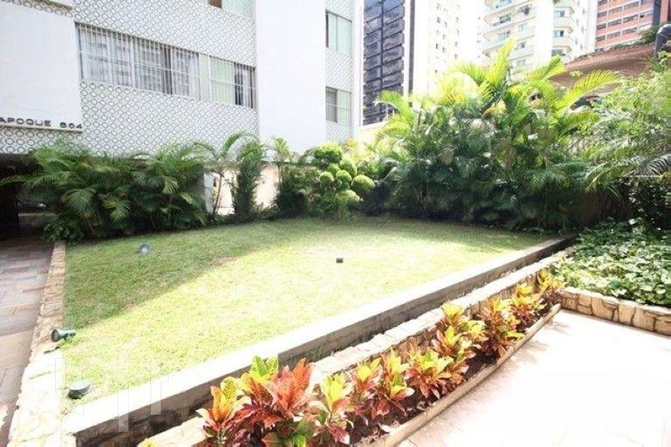 Apartamento à venda com 2 quartos, 80m² - Foto 19