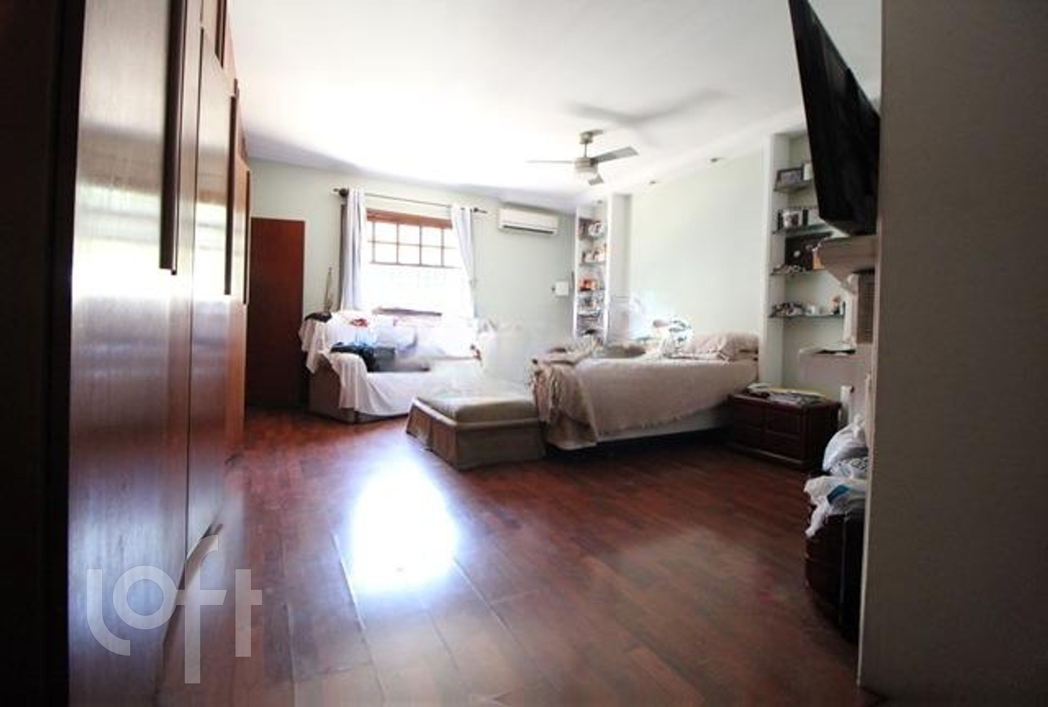 Casa à venda com 4 quartos, 330m² - Foto 10