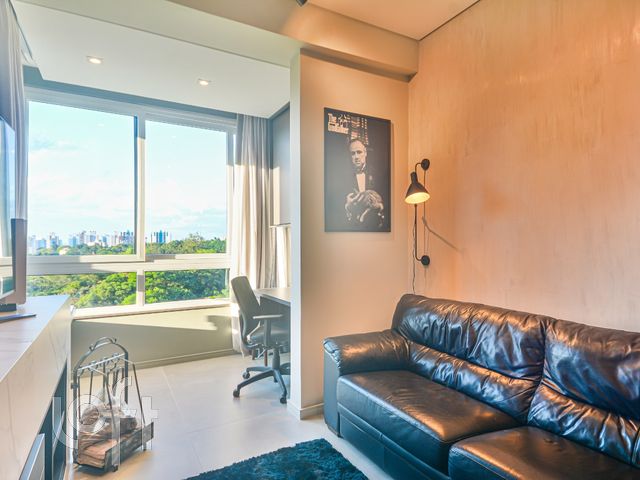 Apartamento com 95m², 1 dormitório, 1 suíte, 1 vaga, Jardim Europa em Porto Alegre