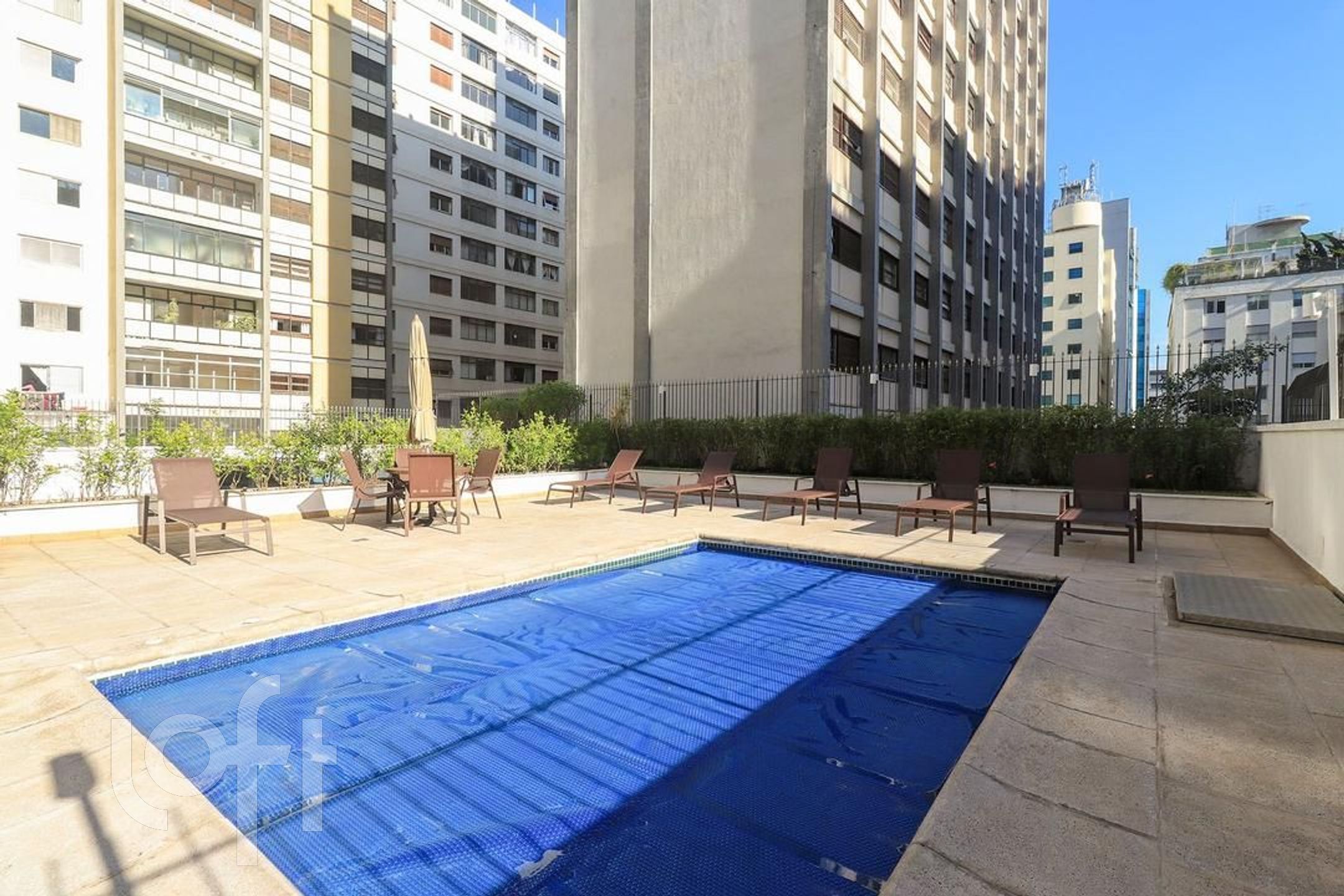 Apartamento à venda com 1 quarto, 56m² - Foto 28