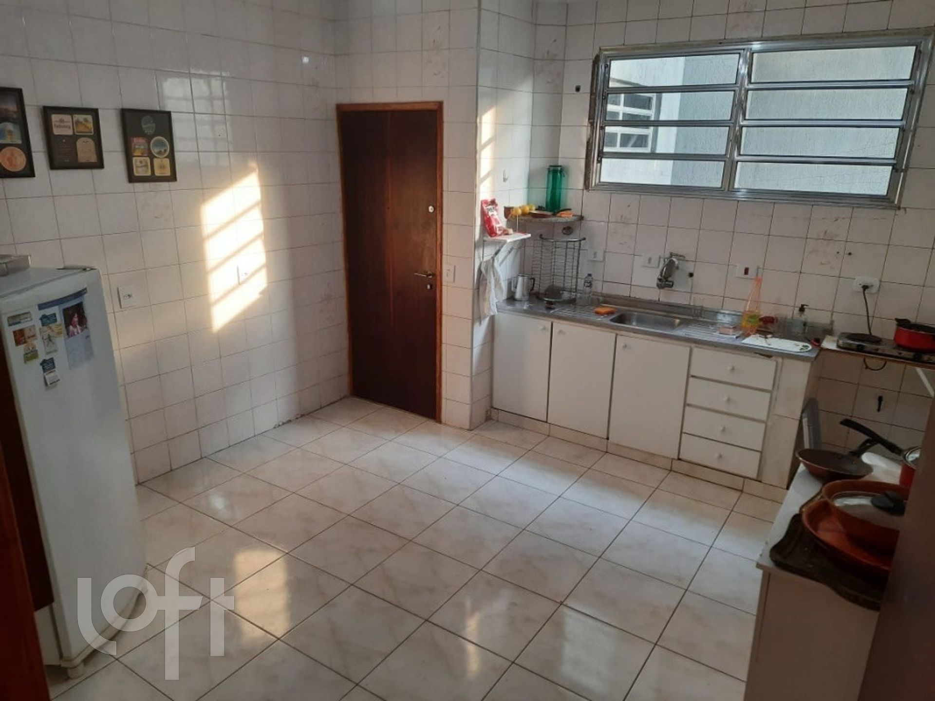 Apartamento à venda com 3 quartos, 90m² - Foto 3