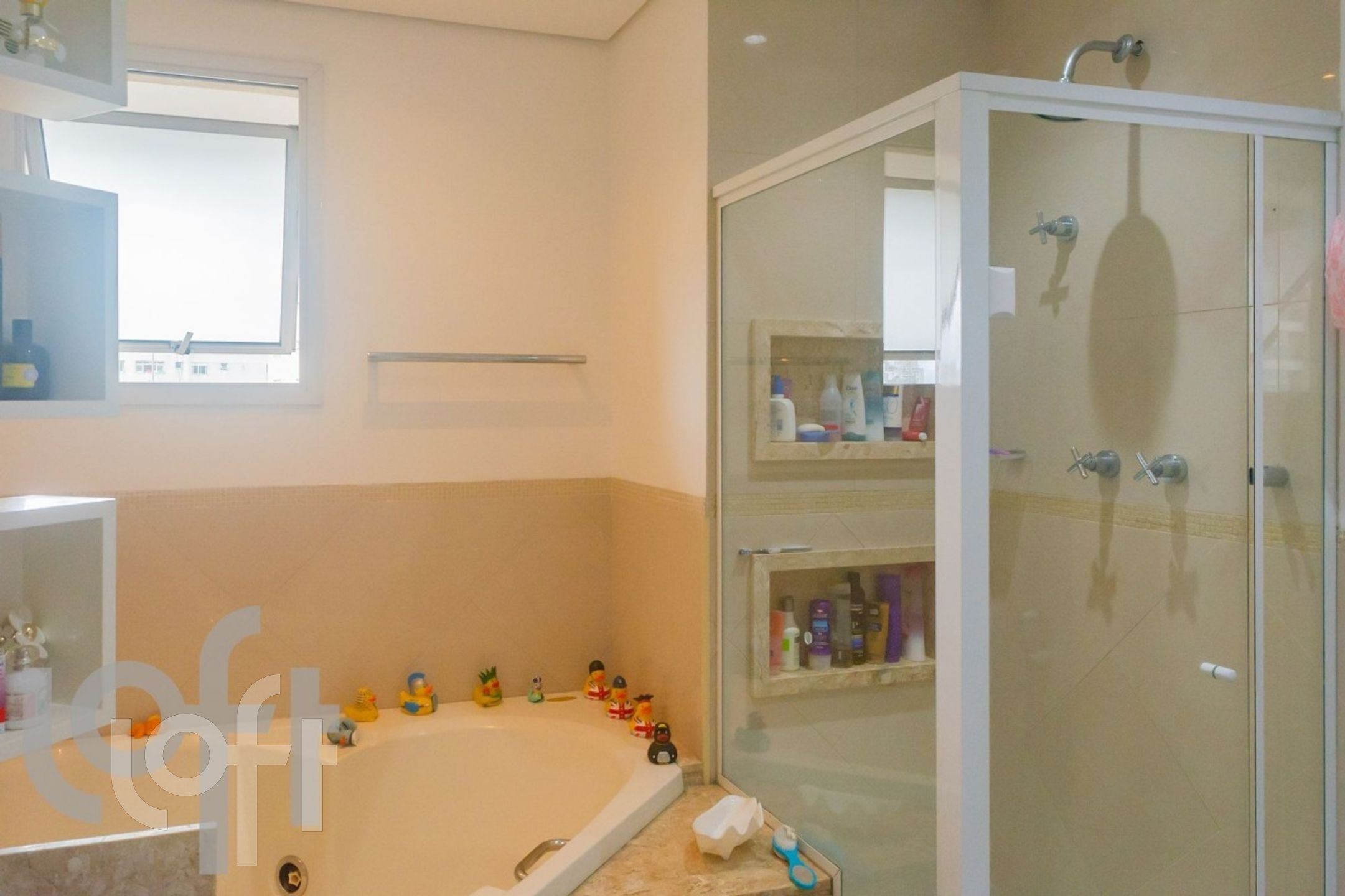 Apartamento à venda com 4 quartos, 235m² - Foto 39