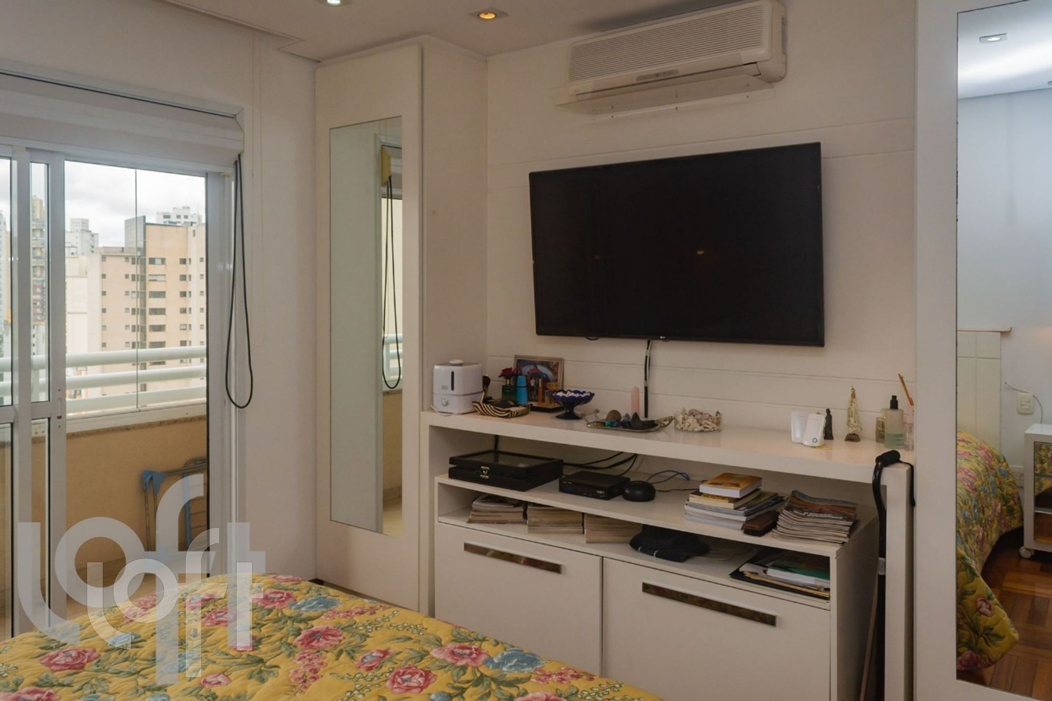 Apartamento à venda com 4 quartos, 235m² - Foto 5