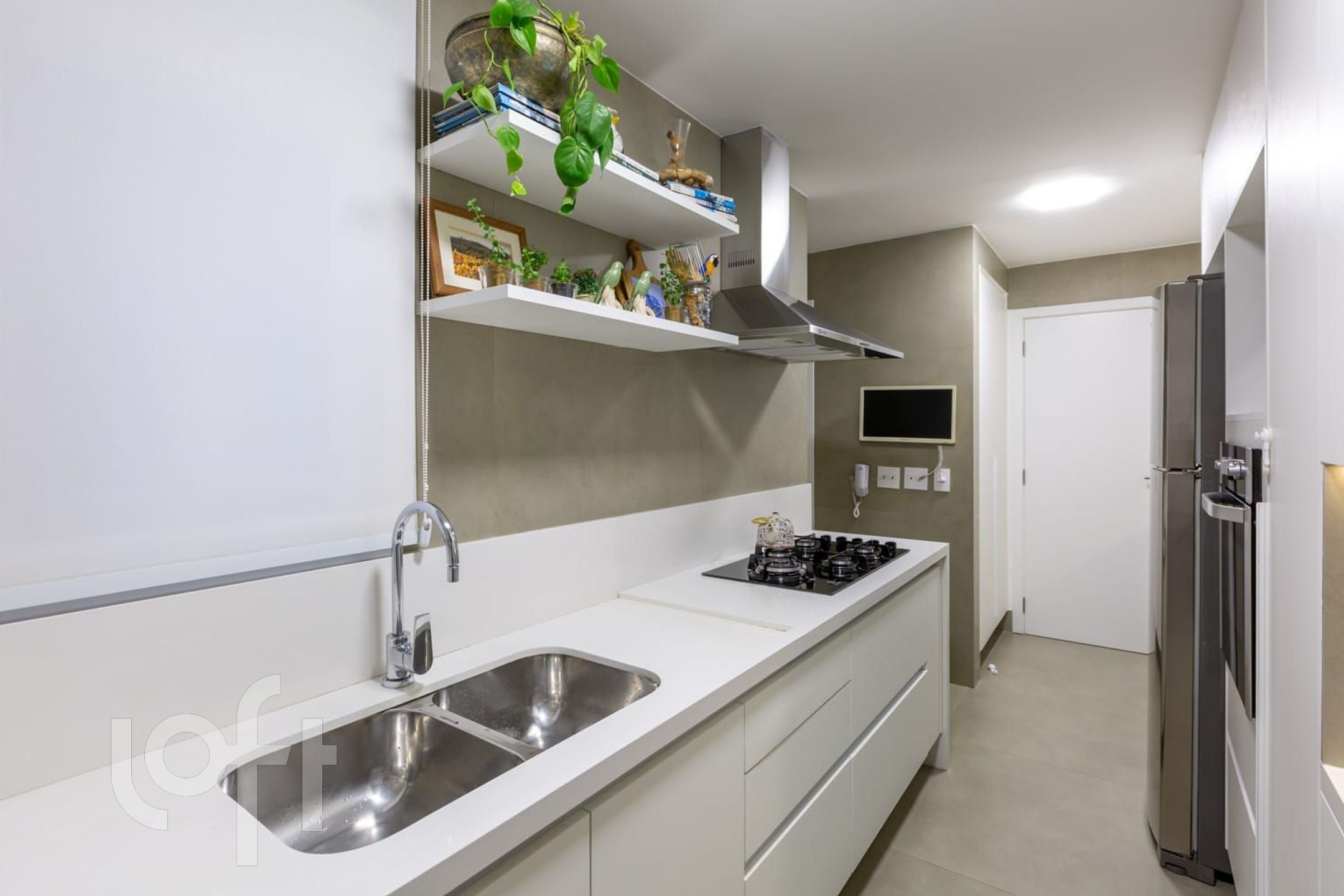 Apartamento à venda com 3 quartos, 119m² - Foto 7