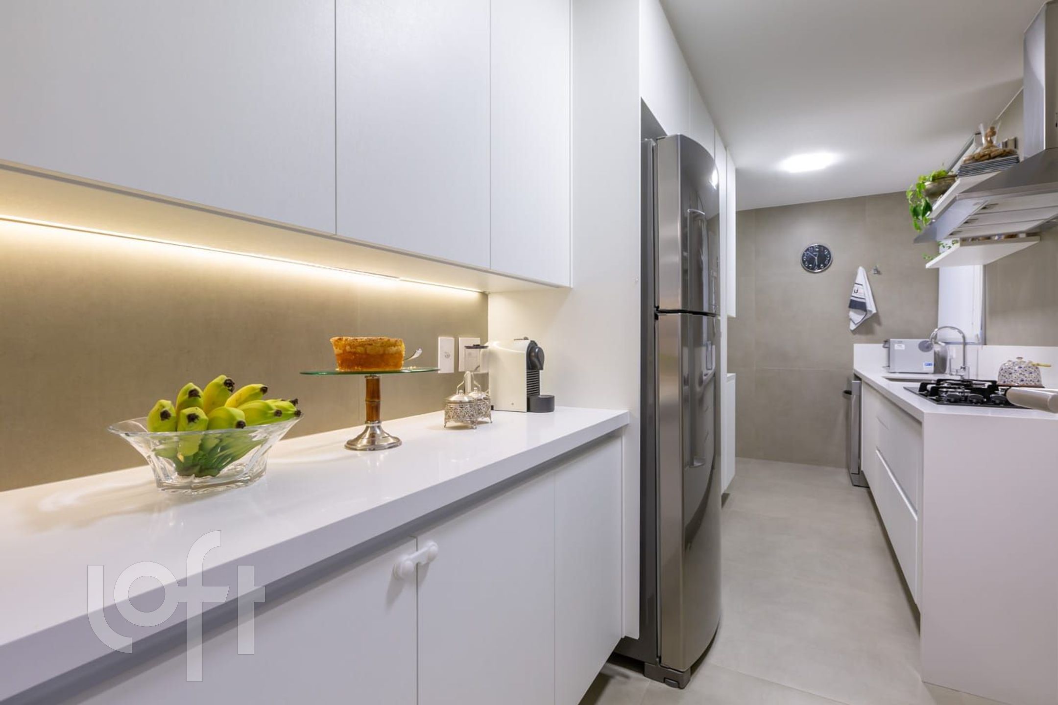 Apartamento à venda com 3 quartos, 119m² - Foto 9