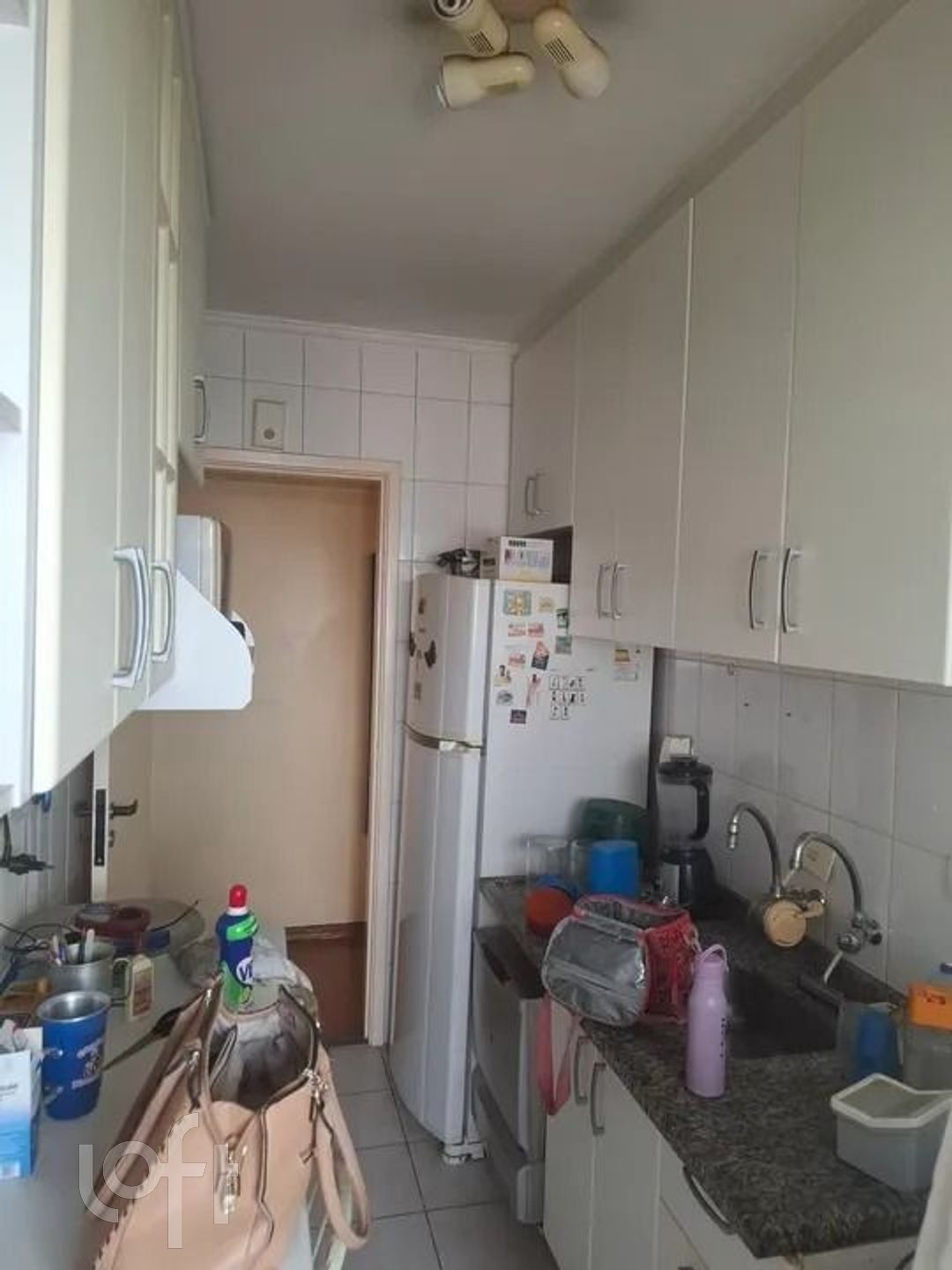 Apartamento à venda com 2 quartos, 63m² - Foto 8