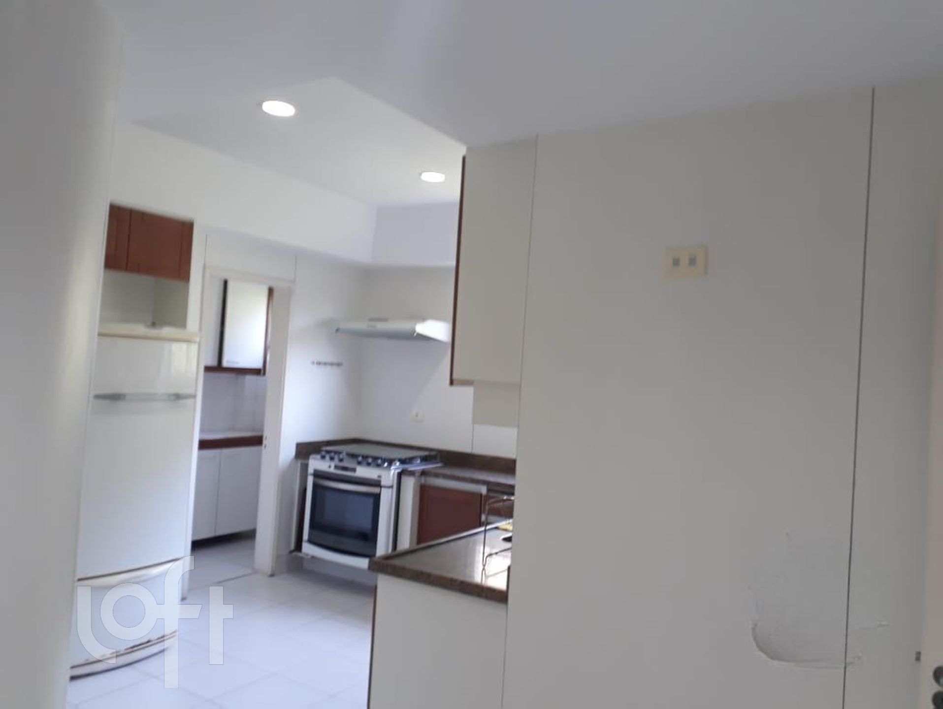 Apartamento à venda com 4 quartos, 400m² - Foto 8