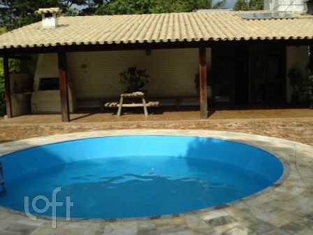 Casa à venda com 3 quartos, 243m² - Foto 16