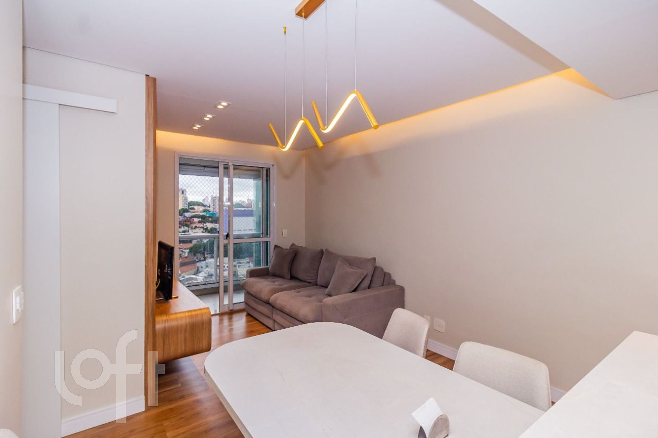 Apartamento à venda com 2 quartos, 62m² - Foto 21