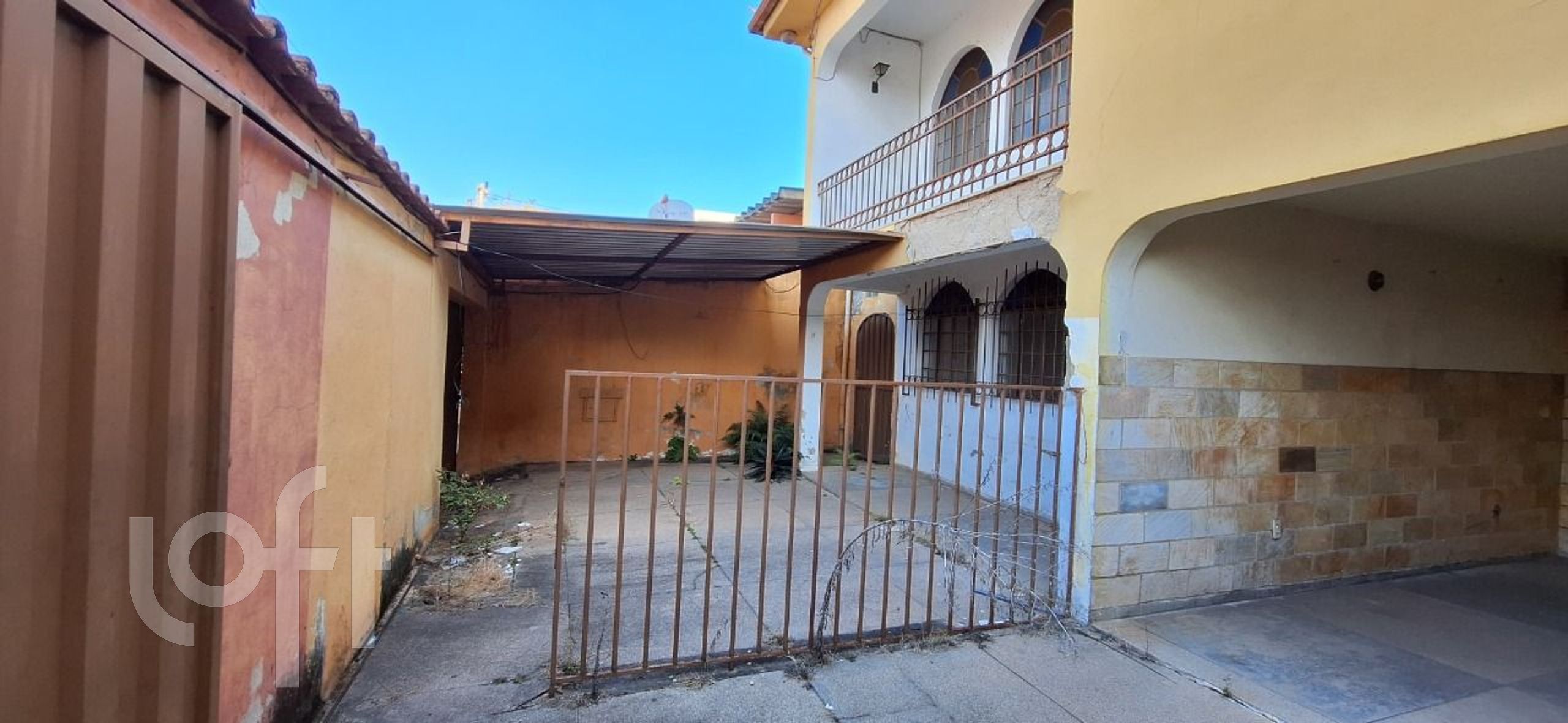 Casa à venda com 3 quartos, 360m² - Foto 5