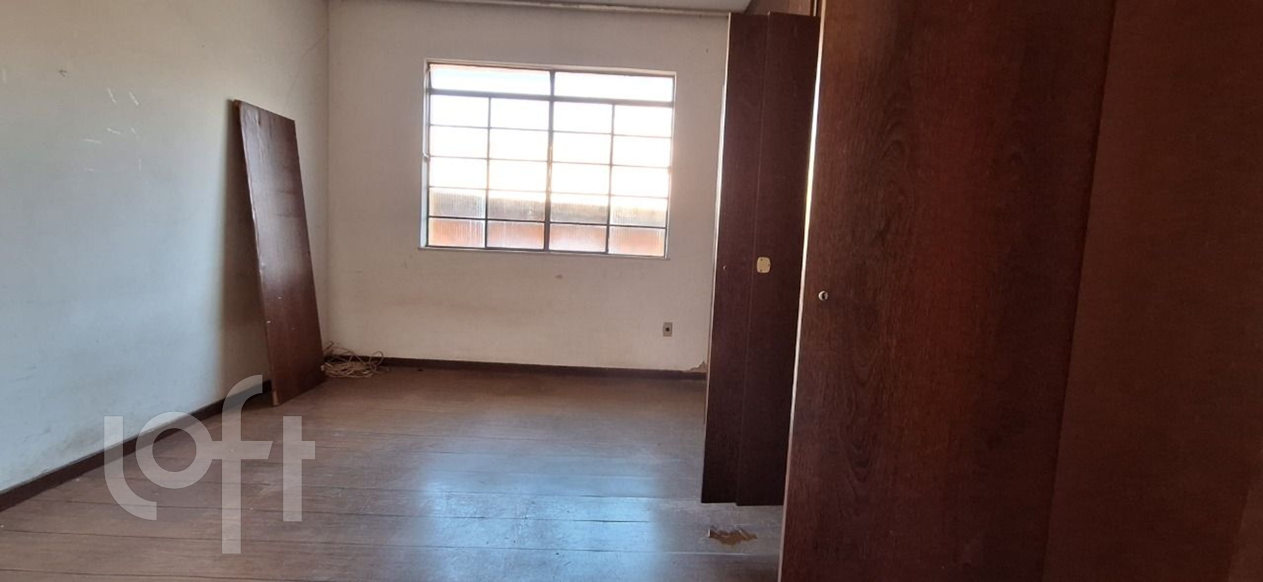 Casa à venda com 3 quartos, 360m² - Foto 19