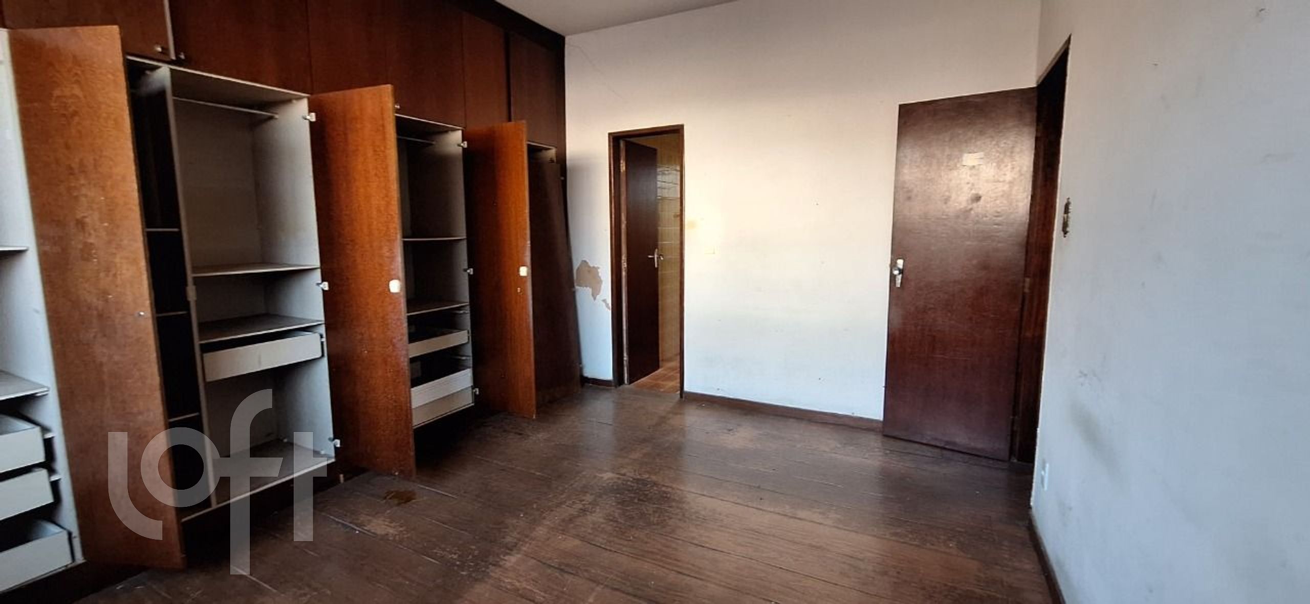 Casa à venda com 3 quartos, 360m² - Foto 18