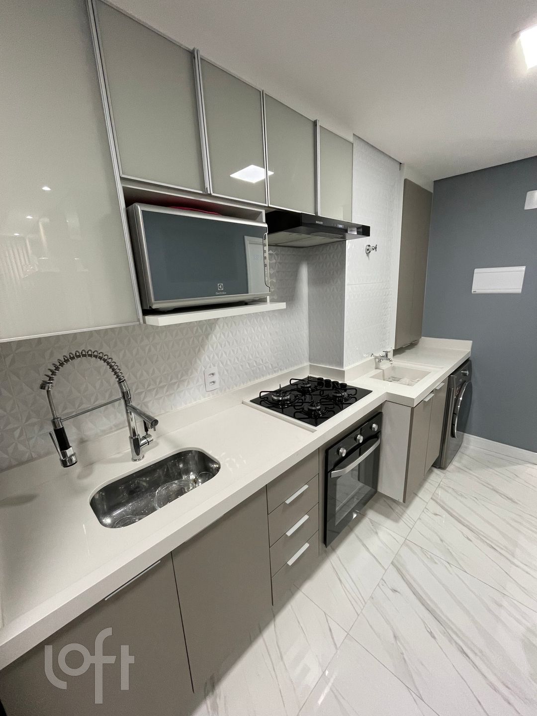 Apartamento à venda com 2 quartos, 41m² - Foto 3