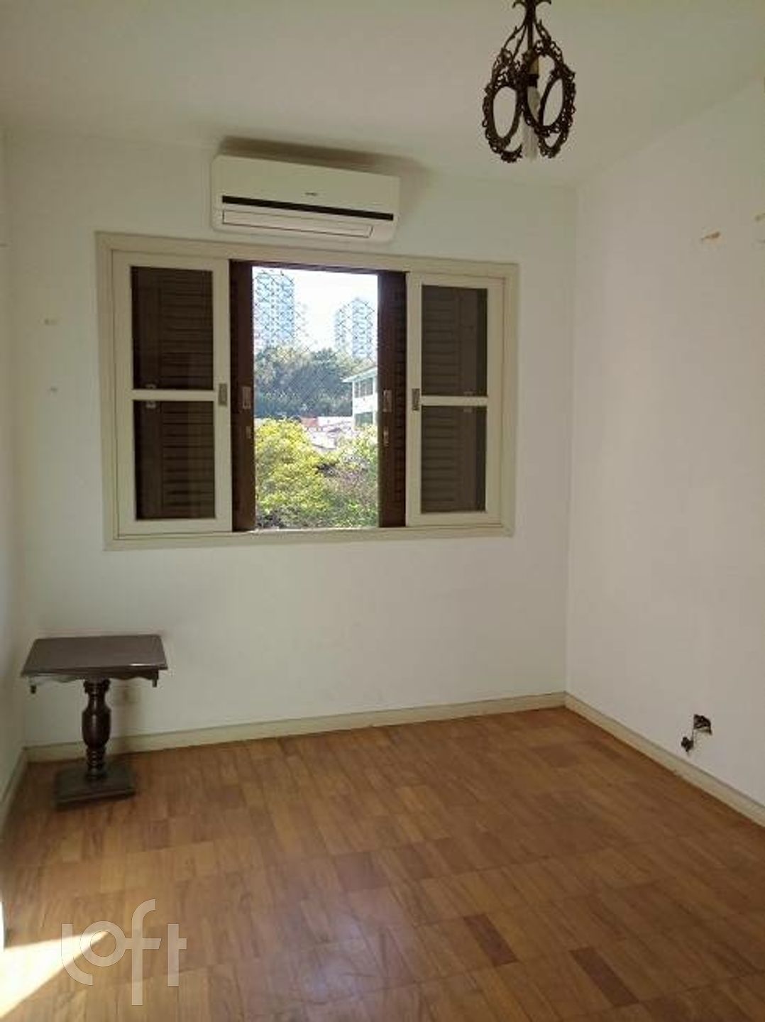 Casa à venda com 3 quartos, 200m² - Foto 7