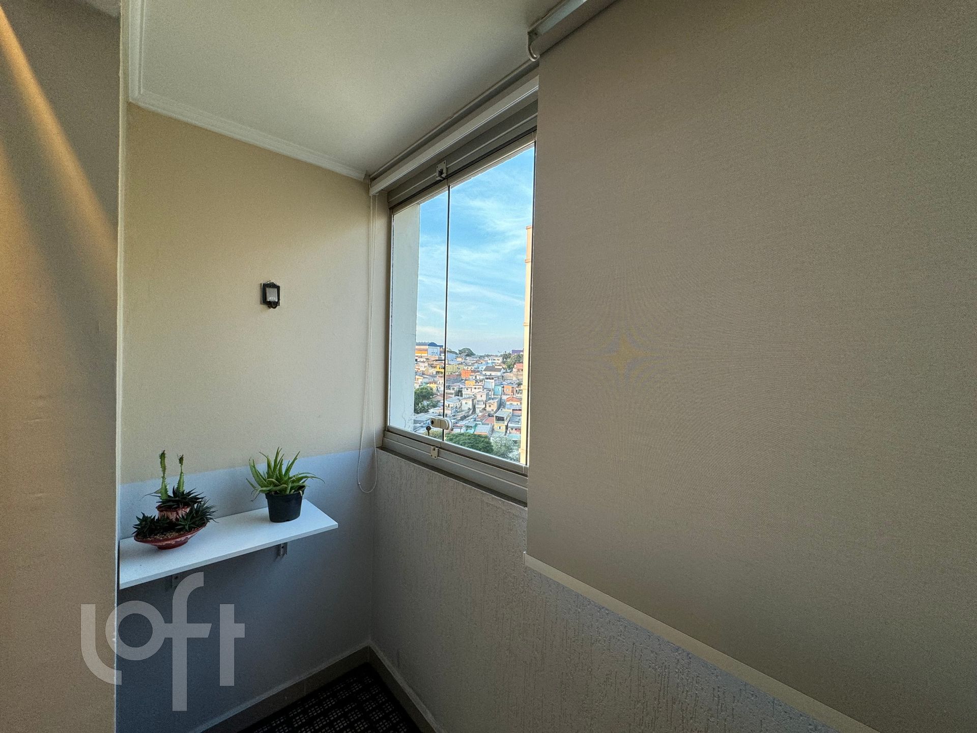 Apartamento à venda com 2 quartos, 64m² - Foto 4