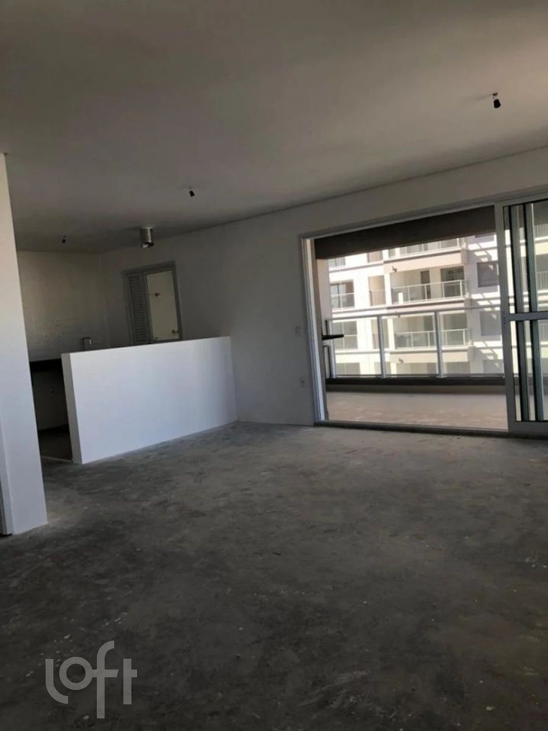 Apartamento à venda com 2 quartos, 103m² - Foto 3