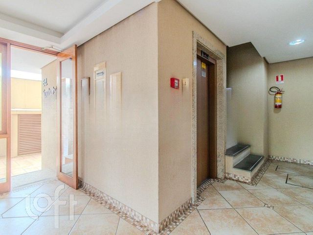 Apartamento com 91m², 2 dormitórios, 1 suíte, 1 vaga, Menino Deus em Porto Alegre