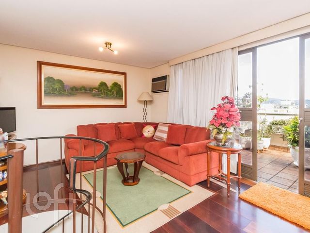 Apartamento com 199m², 3 dormitórios, 1 suíte, 2 vagas, Três Figueiras em Porto Alegre