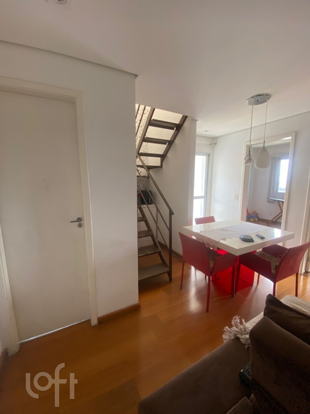 Apartamento à venda com 3 quartos, 113m² - Foto 4