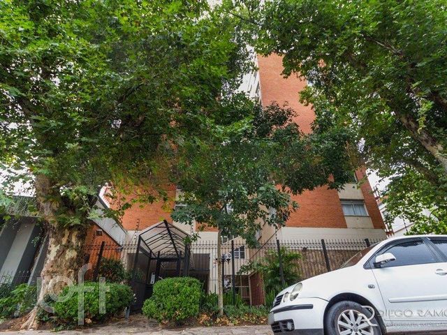 Apartamento com 79m², 3 dormitórios, 1 suíte, 1 vaga, Menino Deus em Porto Alegre