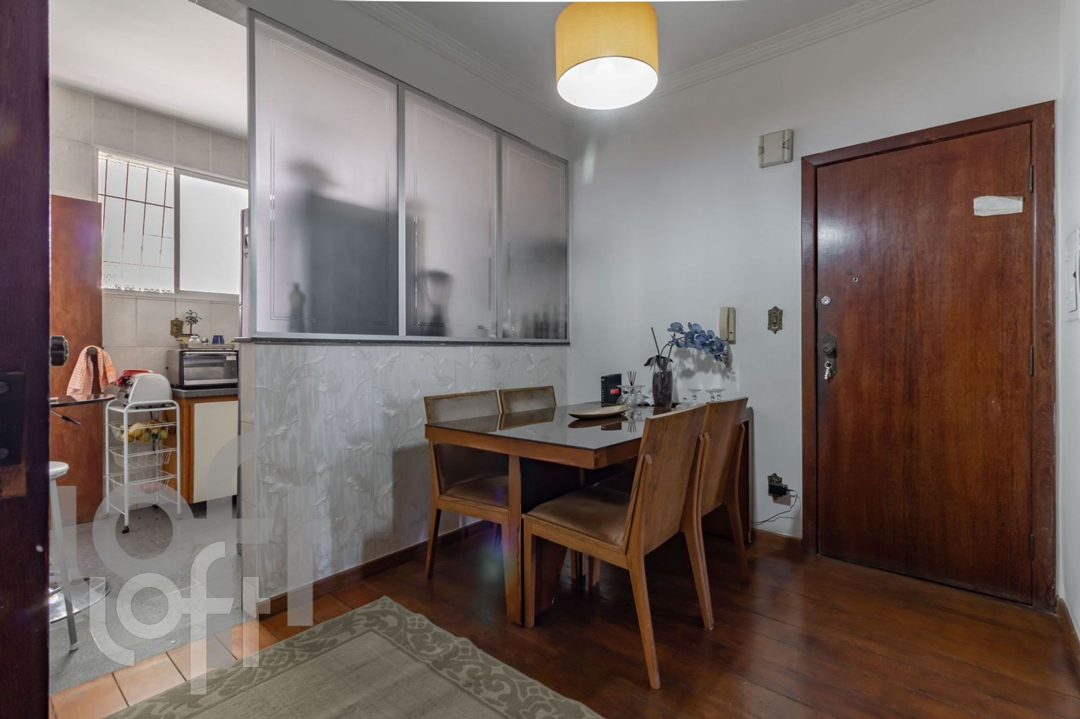 Apartamento à venda com 4 quartos, 180m² - Foto 1