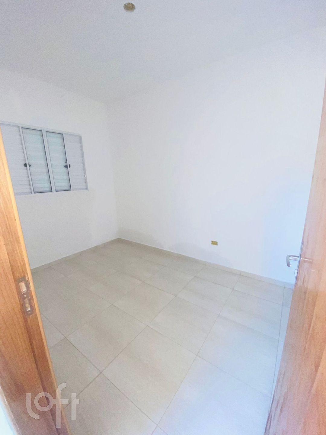 Apartamento à venda com 2 quartos, 40m² - Foto 2