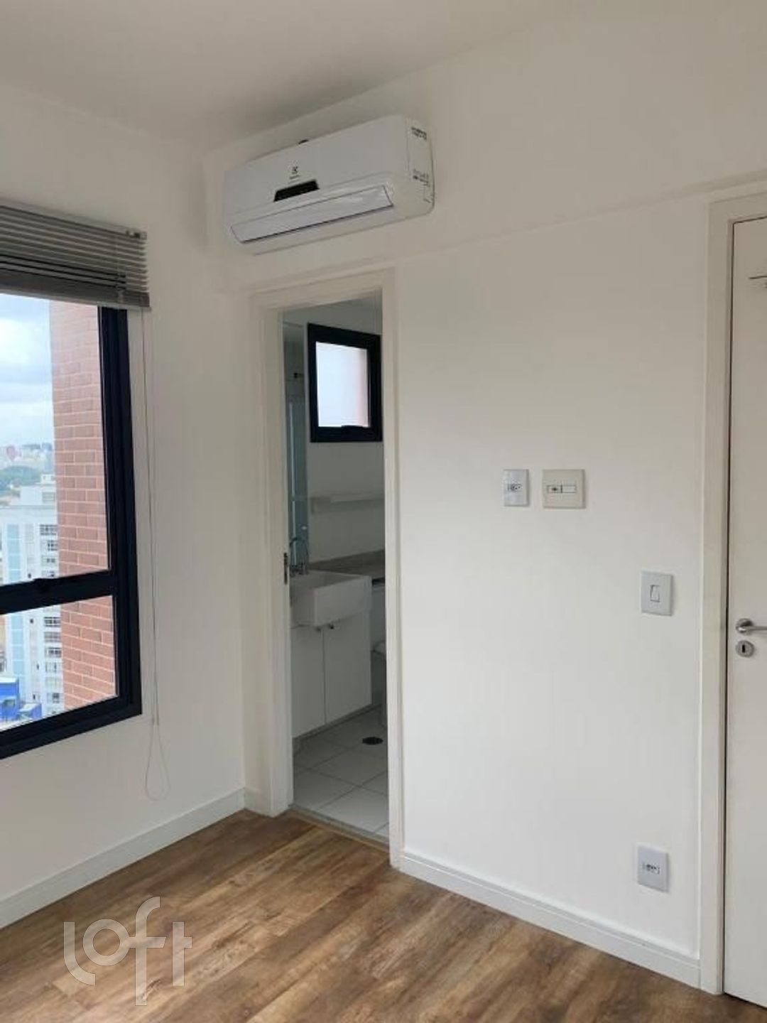 Apartamento à venda com 1 quarto, 35m² - Foto 9